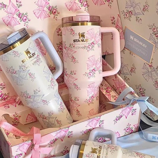 Momenvera x LSF Limited Edition Holiday 40 ozTumbler