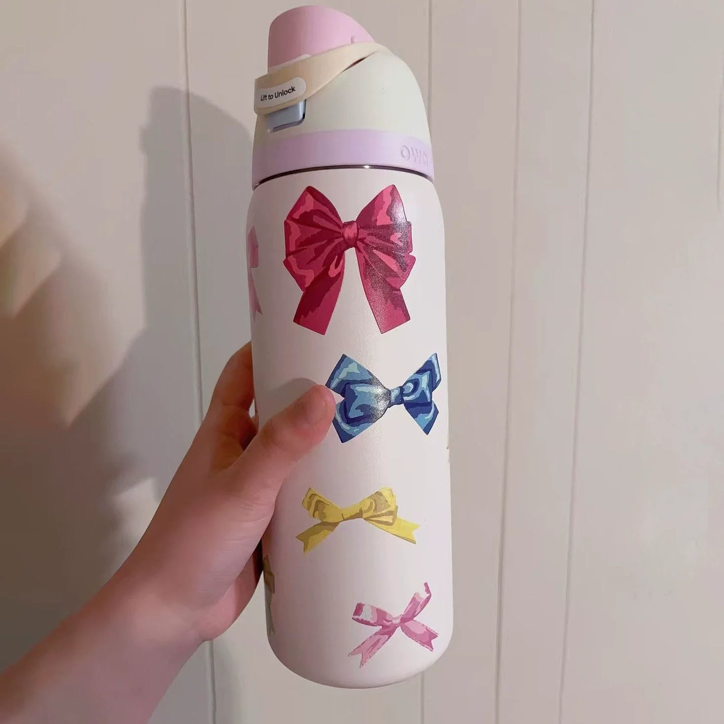 Momenvera Insulated Stainless Steel Water Bottle with Straw-32oz